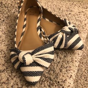 Striped flats
